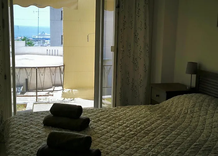 아파트 Port View, Veranda, 80 Sqm, Spacious Place For 6 테살로니키