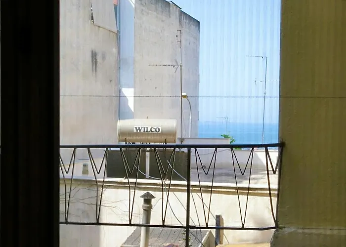 Port View, Veranda, 80 Sqm, Spacious Place For 6 * Tessalónica